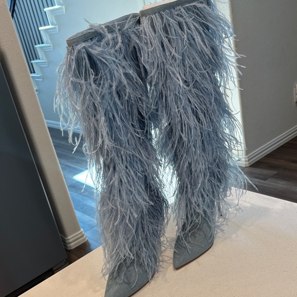 Steve Madden Light Blue Feathered Boots - Picture 3 of 14